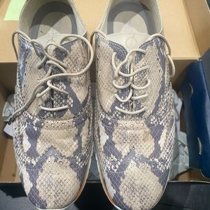 Cole Haan shoes good condition